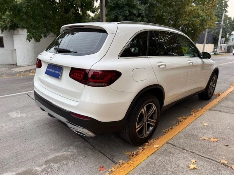 Mercedes-Benz Glc200 — foto 4 de 22