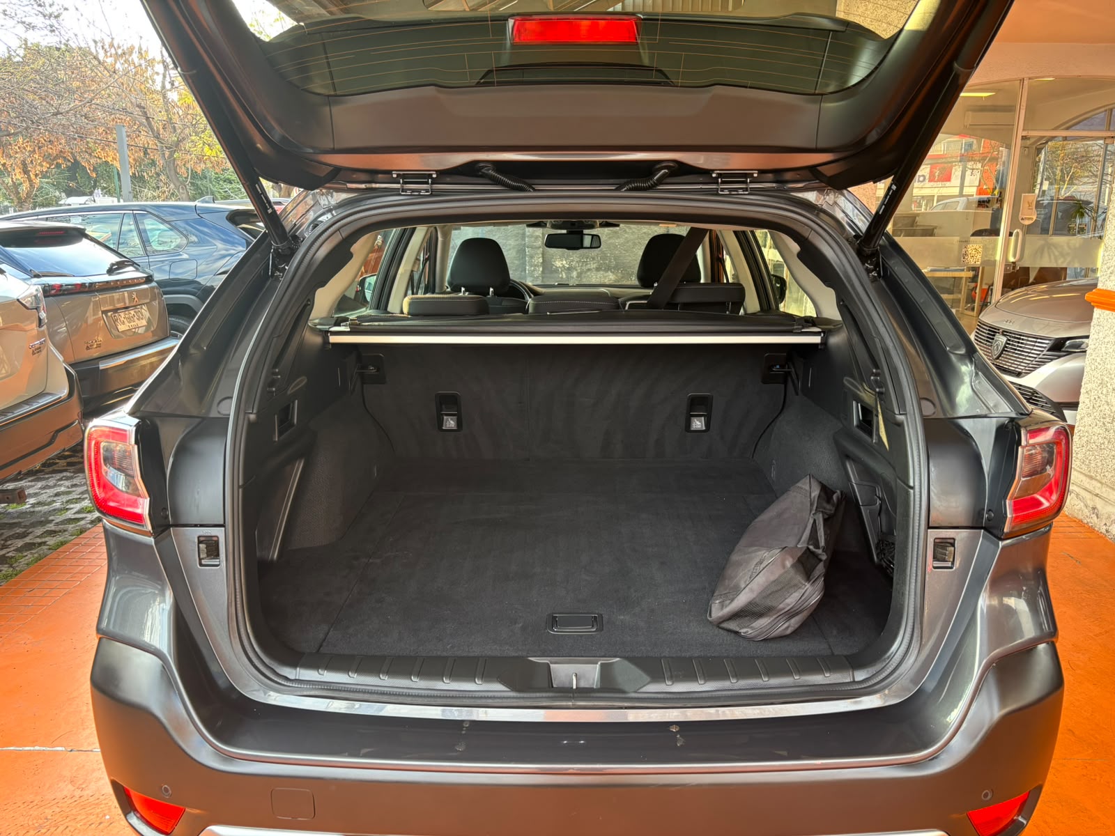 large car
