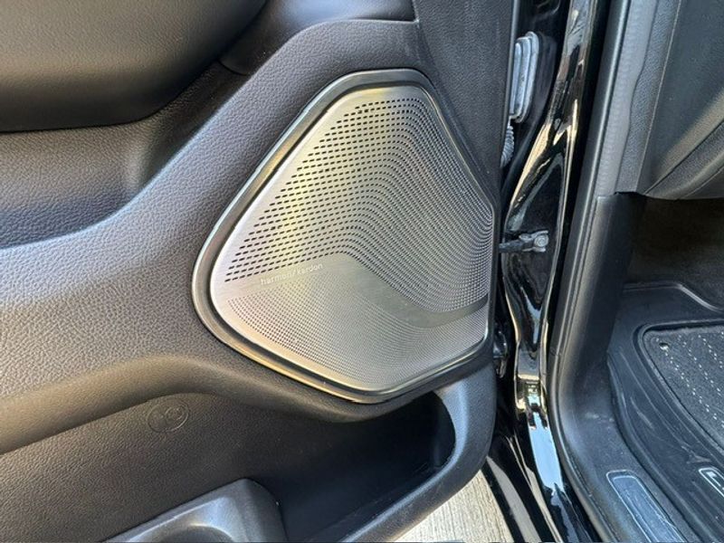 RAM 1500 — foto 26 de 26