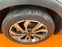 SsangYong Tivoli — foto 7 de 9