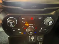 Jeep Renegade — foto 9 de 10