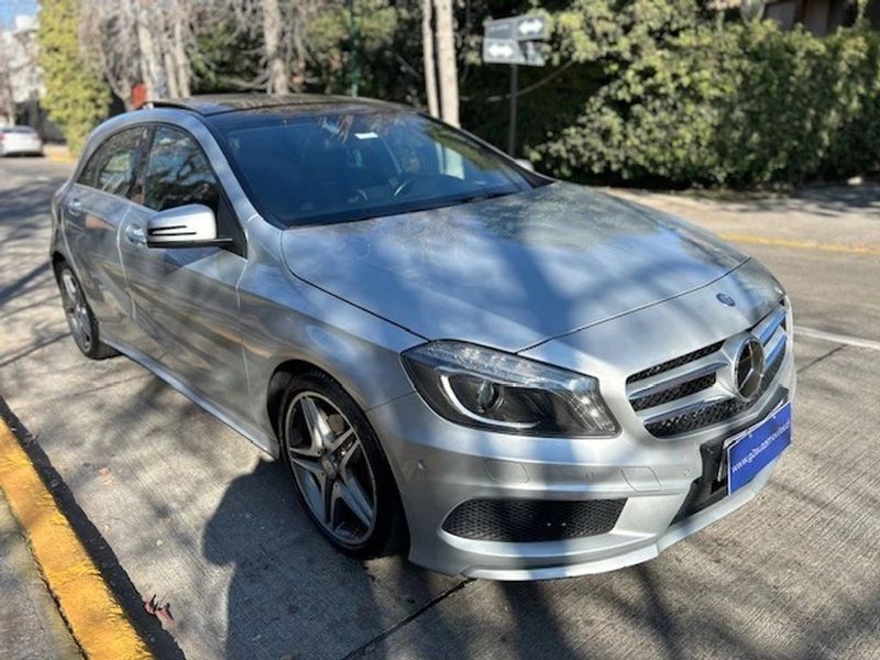Mercedes-Benz A200 — foto 1 de 20
