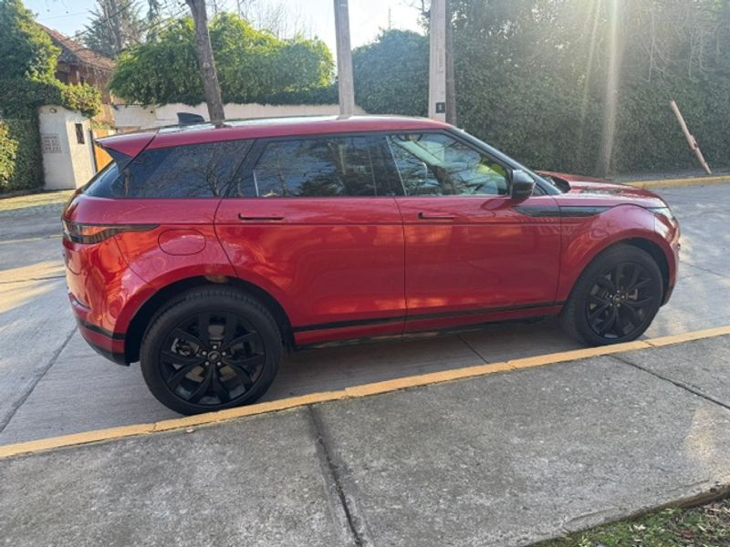 Land Rover Range Rover Evoque — foto 12 de 31
