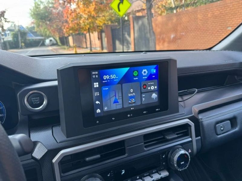 Toyota 4Runner — foto 23 de 24