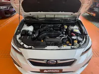Subaru Impreza — foto 9 de 10