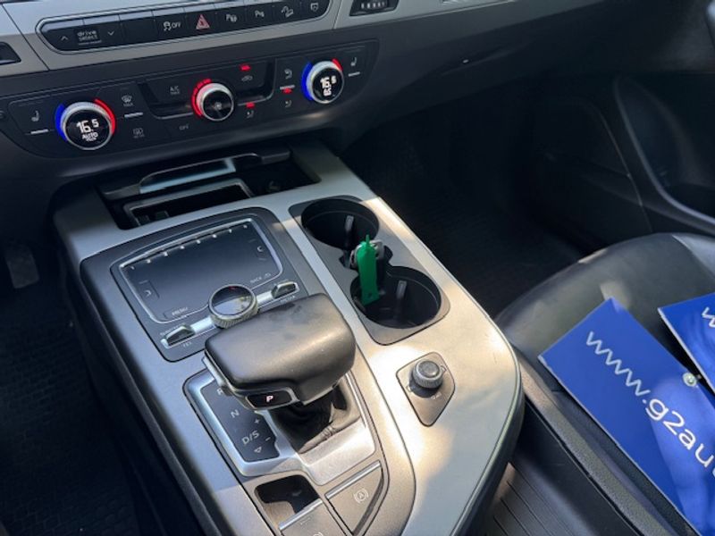 Audi Q7 — foto 32 de 33