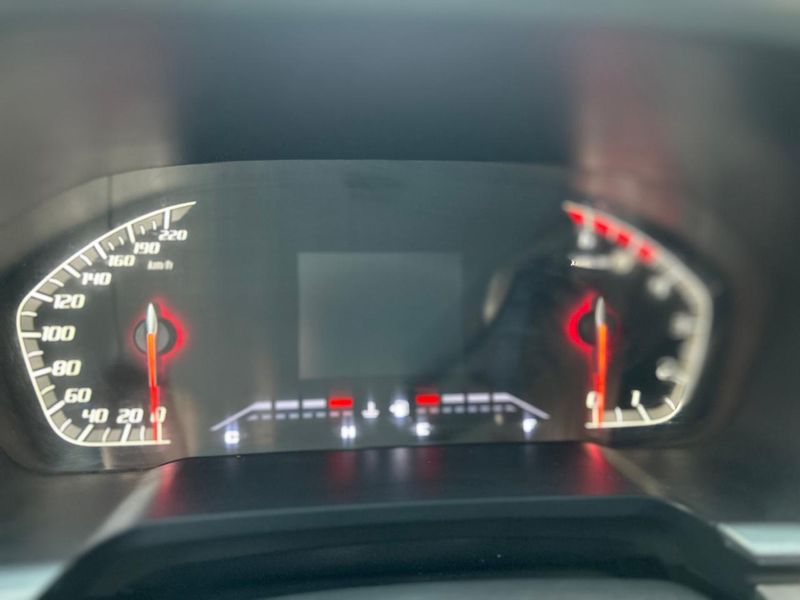 Peugeot Landtrek — foto 8 de 15
