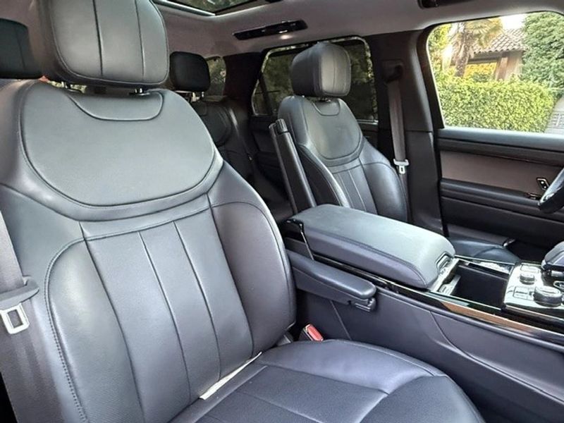 Land Rover Range Rover — foto 11 de 29
