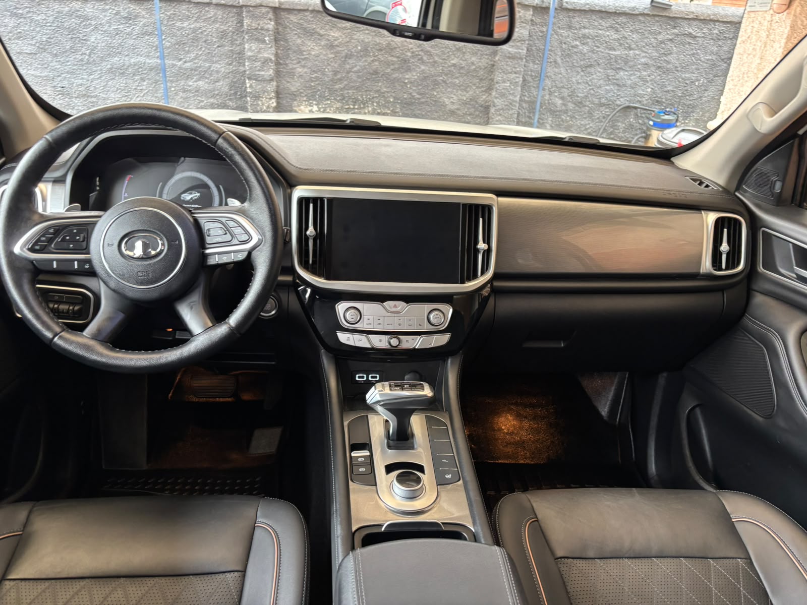 large car