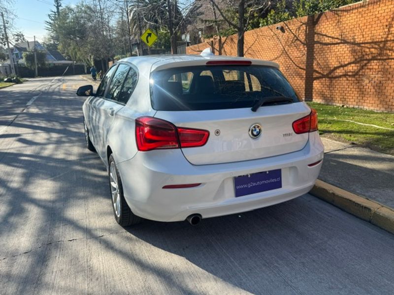 BMW 118 — foto 15 de 31