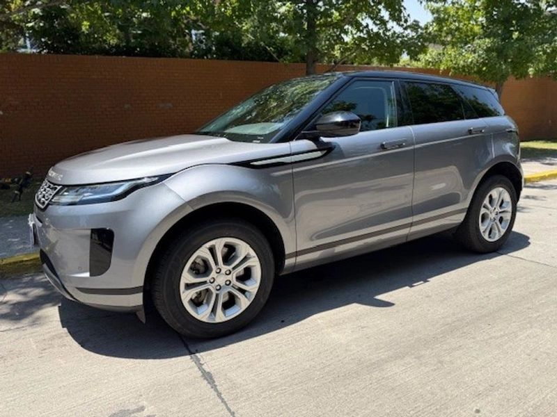 Land Rover Evoque — foto 12 de 21