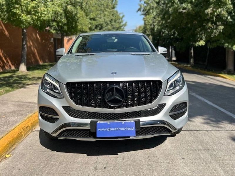Mercedes-Benz Gle350 — foto 8 de 22