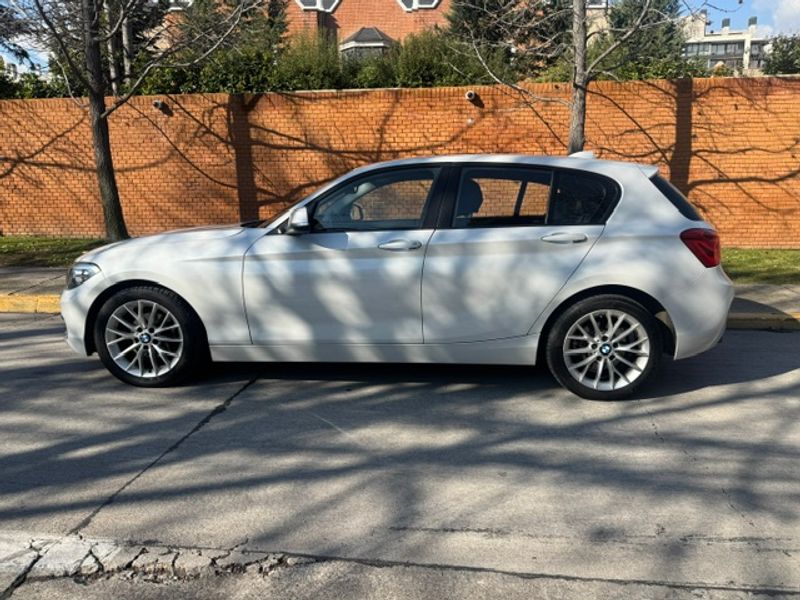 BMW 118 — foto 18 de 31