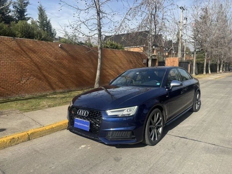 Audi S4 — foto 2 de 29