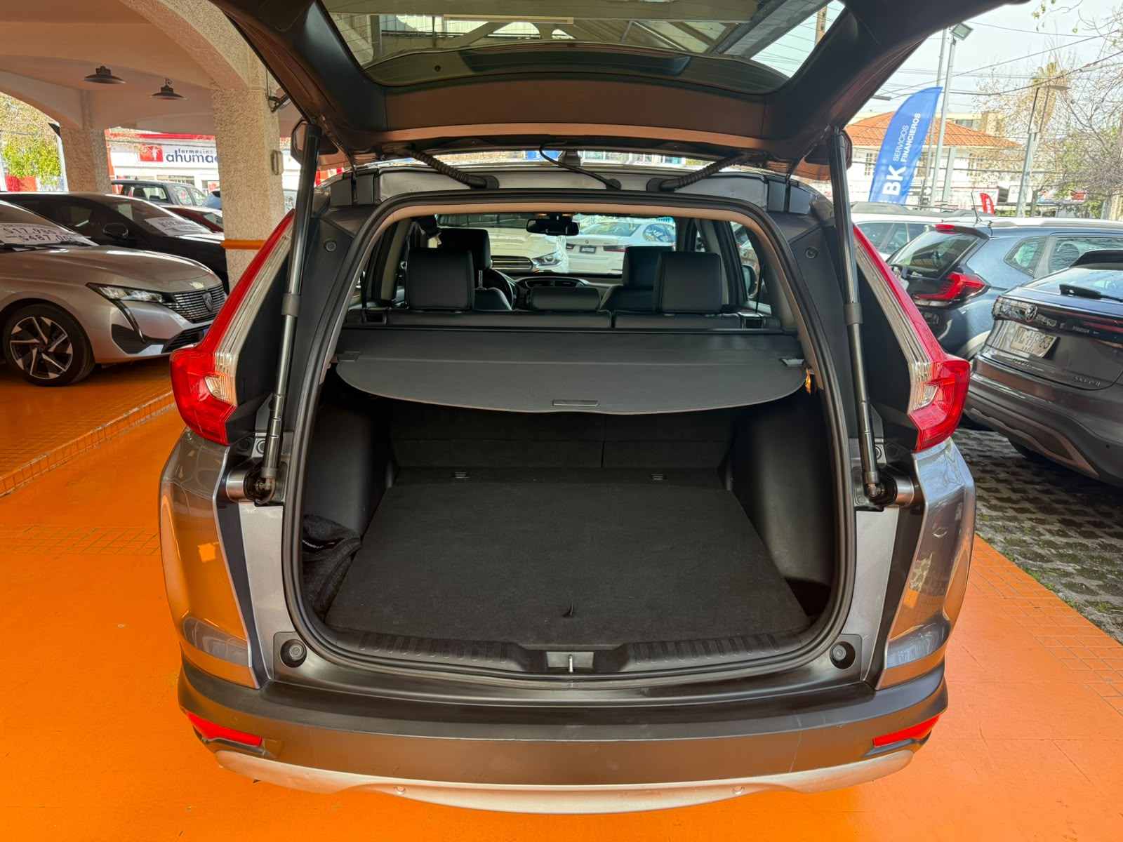 large car