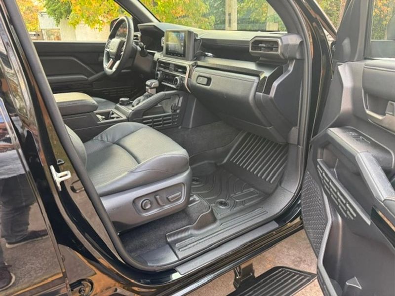 Toyota 4Runner — foto 16 de 24