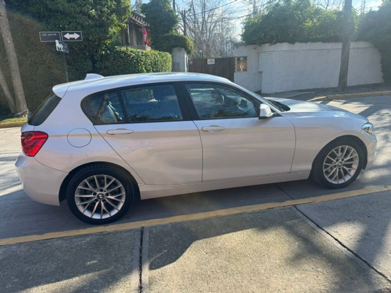 BMW 118 — foto 11 de 31