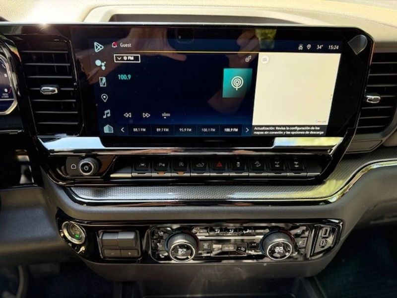 Chevrolet Silverado — foto 10 de 29