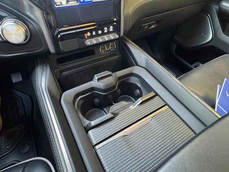 RAM 1500 — foto 23 de 26