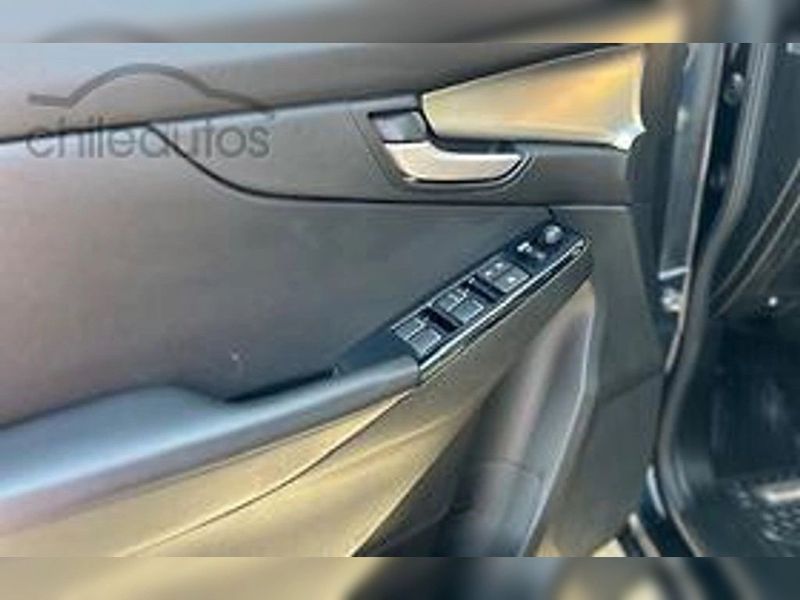 Mazda Bt50 — foto 6 de 11
