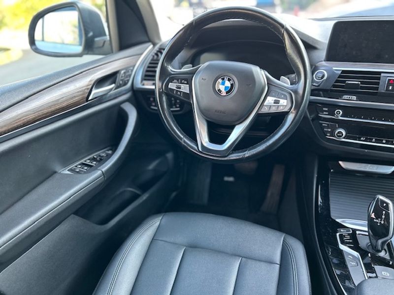 BMW X3 — foto 12 de 17