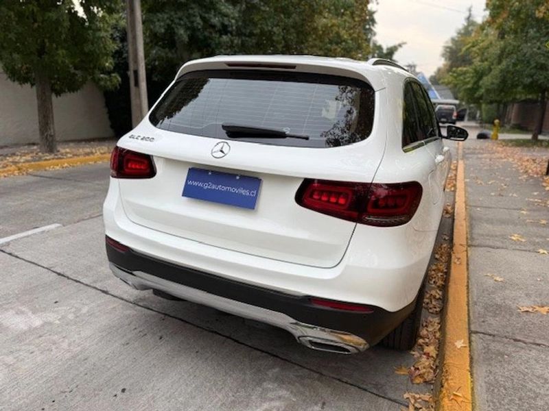 Mercedes-Benz Glc200 — foto 6 de 22