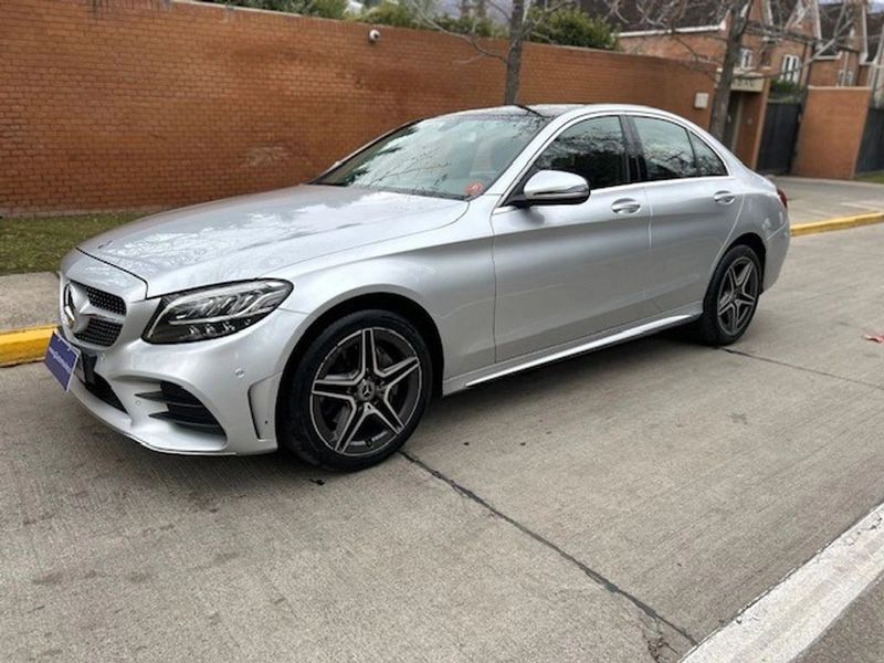Mercedes-Benz C200 — foto 4 de 20