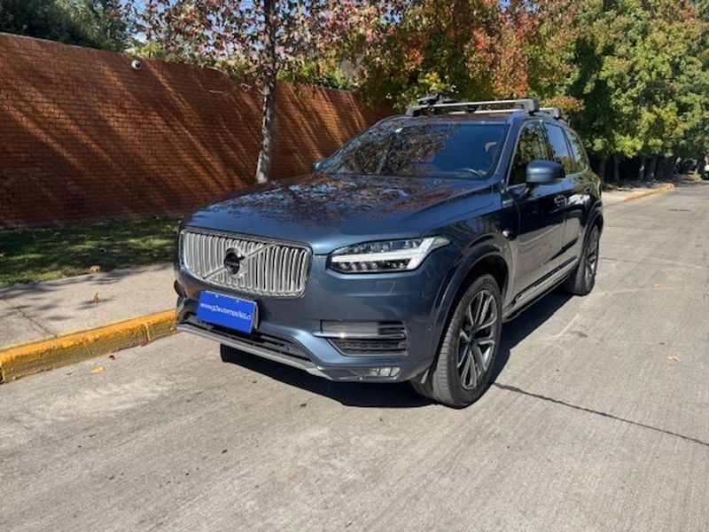 Volvo Xc90 — foto 11 de 25
