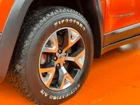 Jeep Cherokee — foto 8 de 10