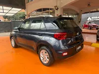 Hyundai Venue — foto 4 de 9