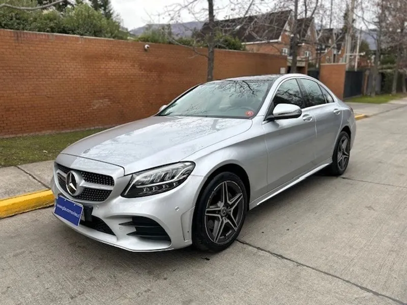 Mercedes-Benz C200