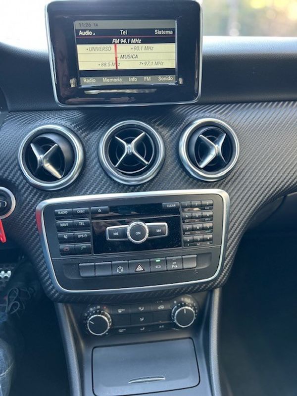 Mercedes-Benz Gla200 — foto 14 de 16