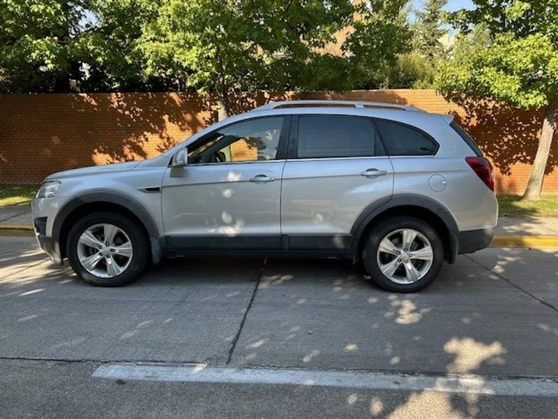Chevrolet Captiva — foto 6 de 25