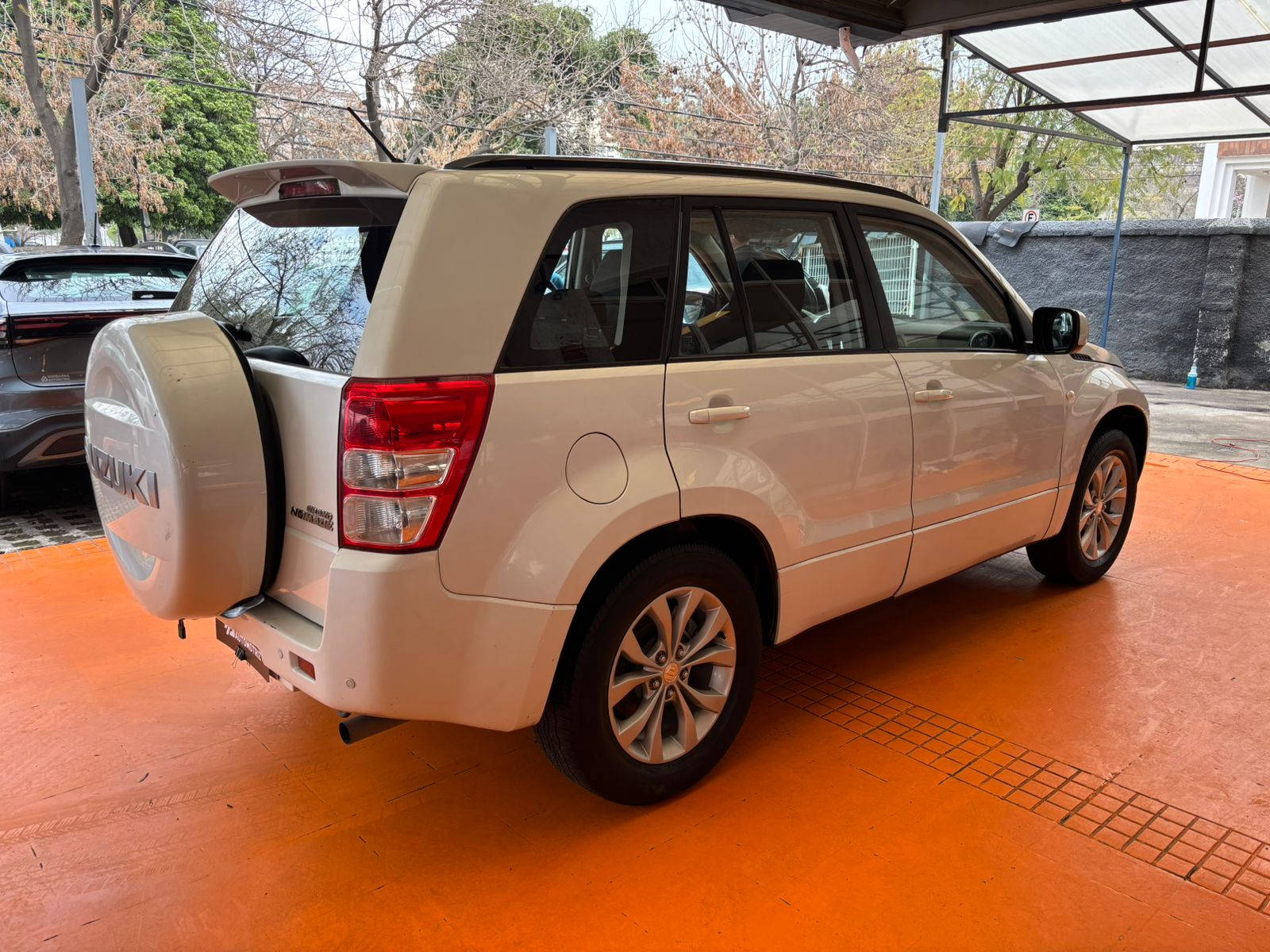 large car