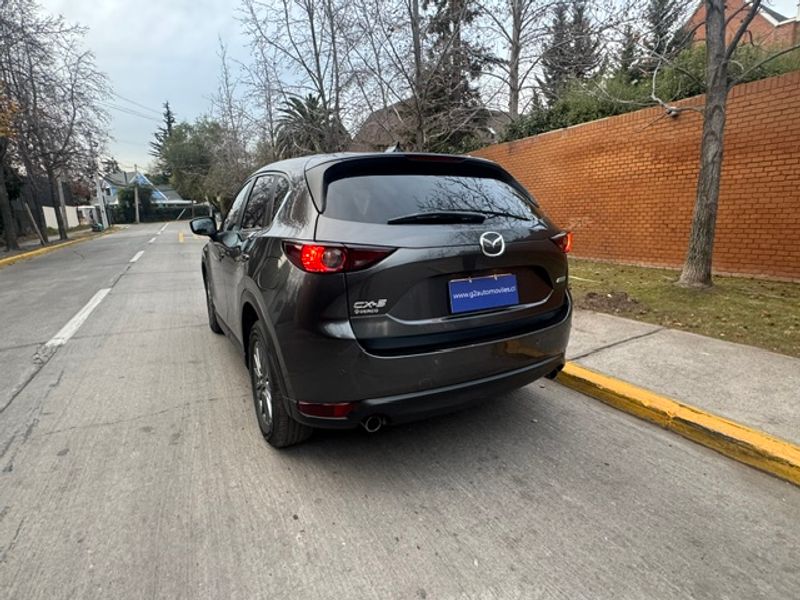 Mazda CX-5 — foto 12 de 29
