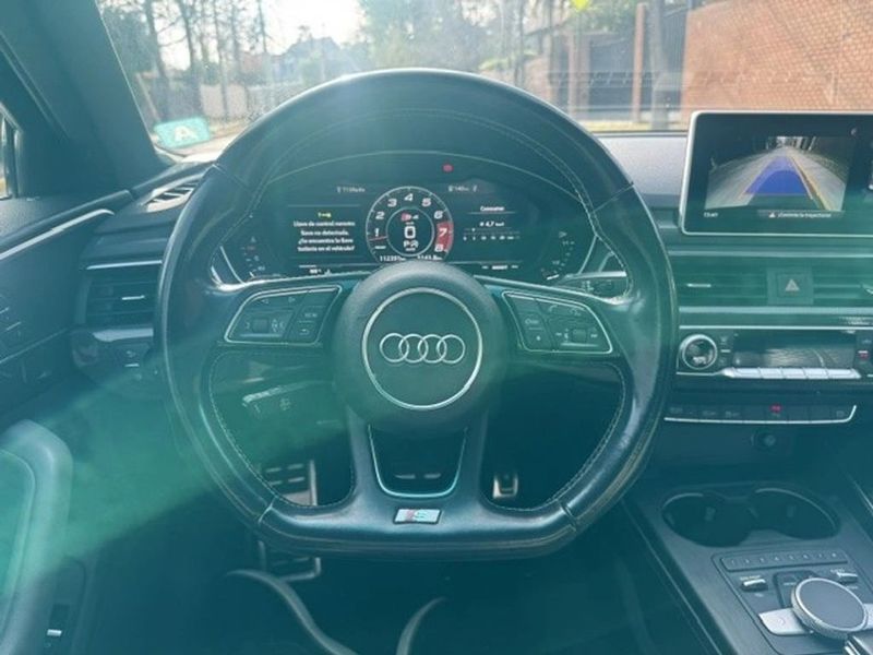 Audi S4 — foto 13 de 29