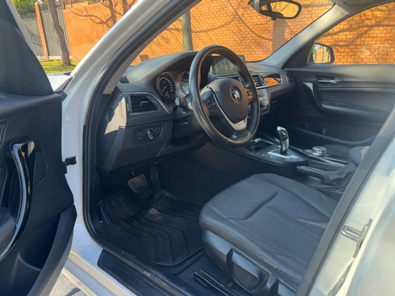 BMW 118 — foto 20 de 31