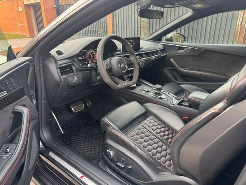Audi Rs5 — foto 20 de 28