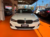 BMW 320 — foto 3 de 10