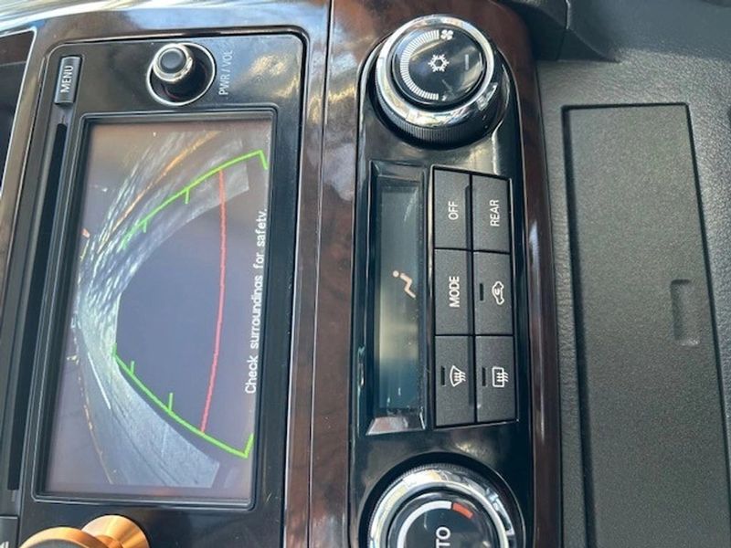 Mitsubishi Montero — foto 18 de 19