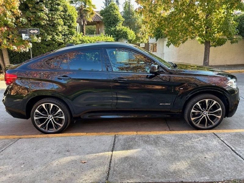 BMW X6 — foto 4 de 30