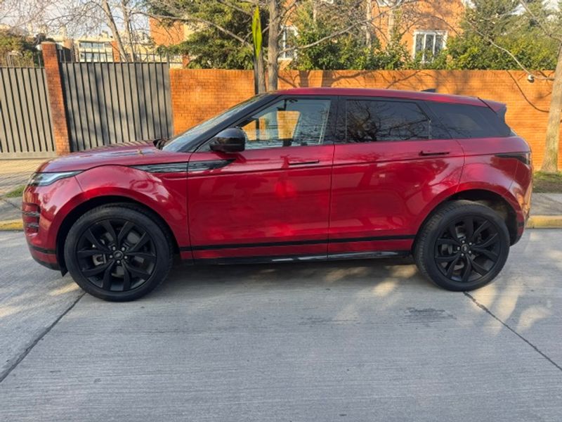 Land Rover Range Rover Evoque — foto 22 de 31