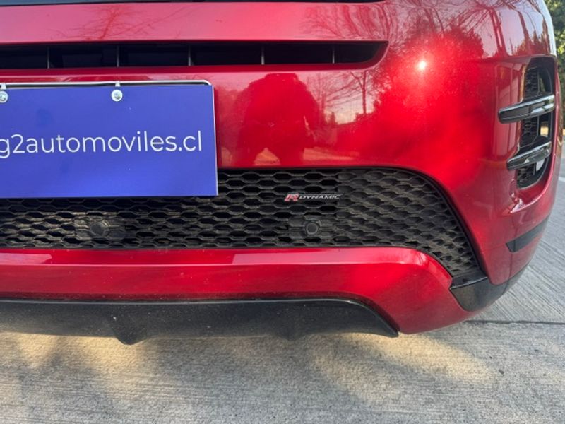 Land Rover Range Rover Evoque — foto 23 de 31
