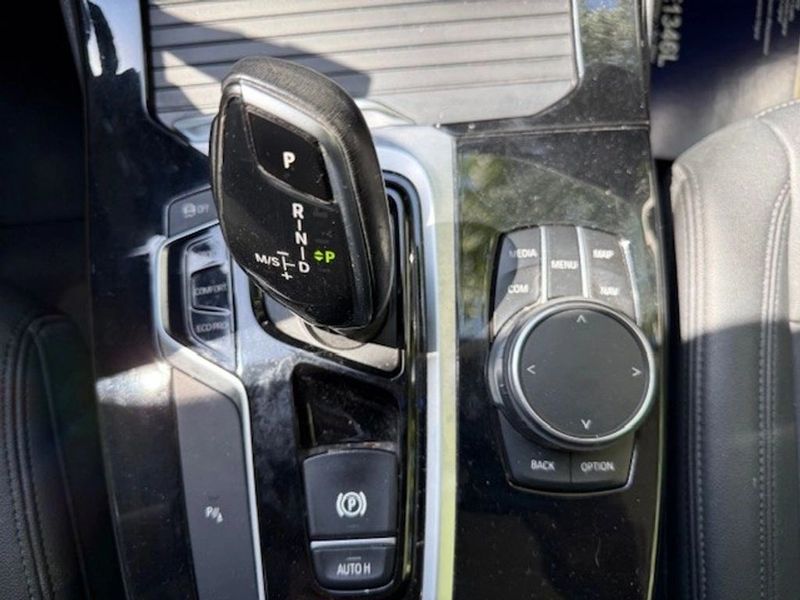 BMW X3 — foto 21 de 23