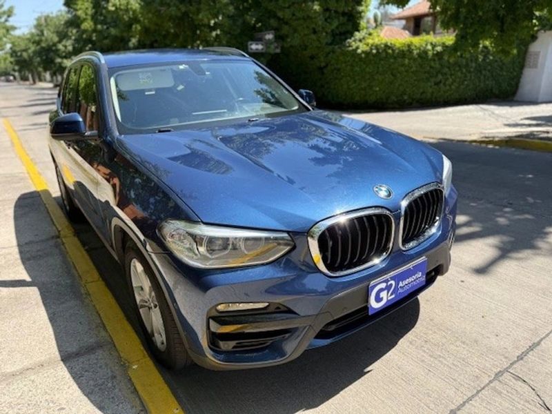 BMW X3 — foto 1 de 23