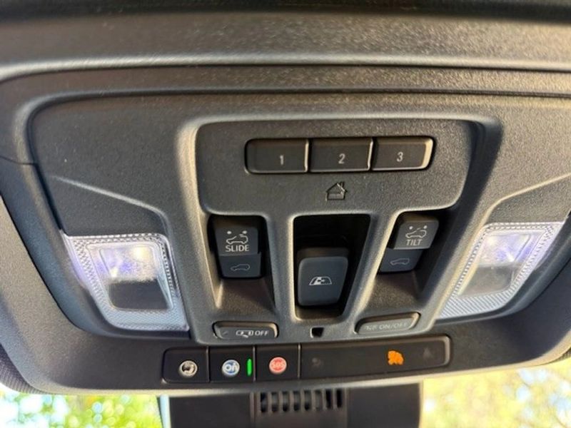 Chevrolet Silverado — foto 13 de 29