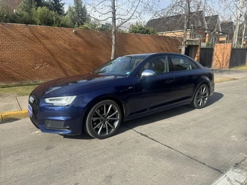 Audi S4