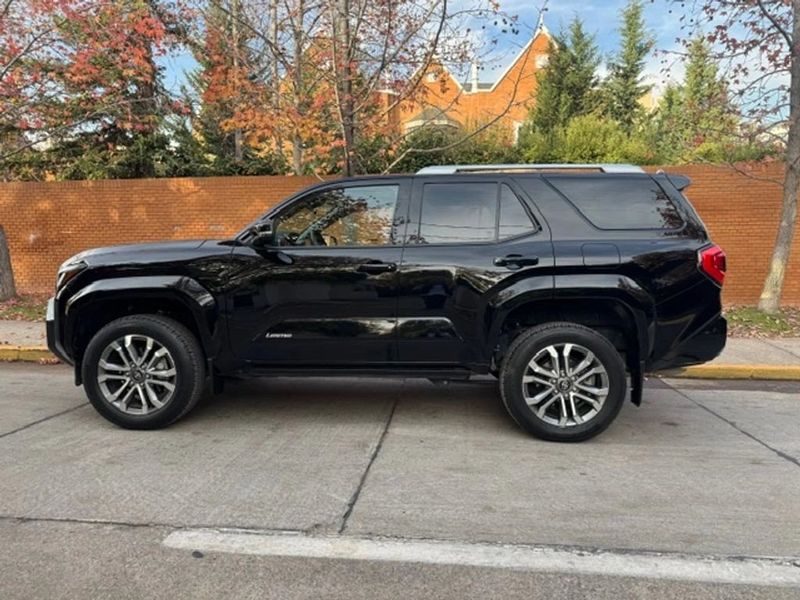 Toyota 4Runner — foto 11 de 24