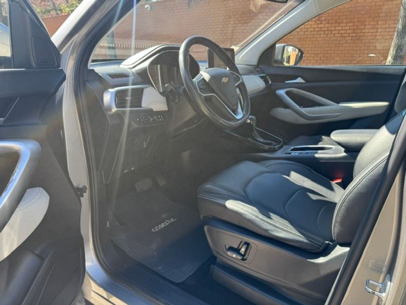 Chevrolet Captiva — foto 17 de 28