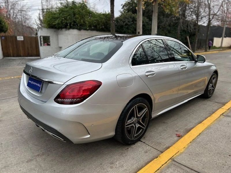 Mercedes-Benz C200 — foto 8 de 20